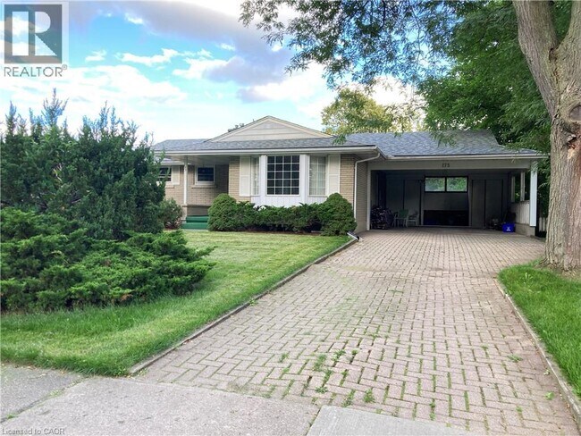 Photo - 173 Washington Ave