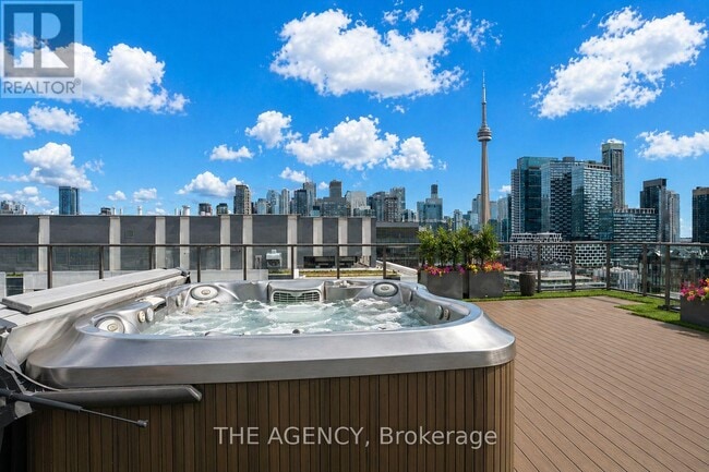 Photo - 111 Bathurst St Unité PH1603