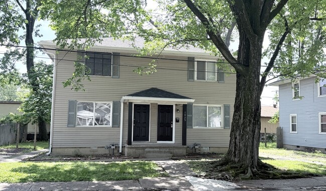 Building Photo - 1025 Covert Ave