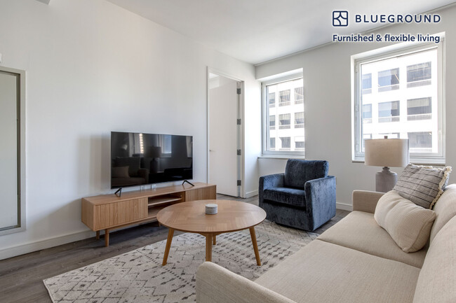 Photo - 70 W 45th St Unit SI FL41-ID1393