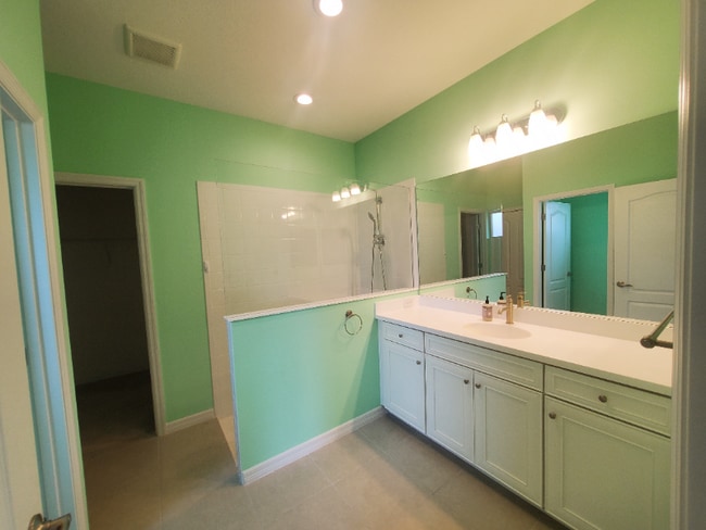 Photo - 276 Carlino Dr