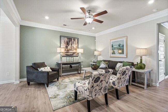 Photo - 315 Skye Ln