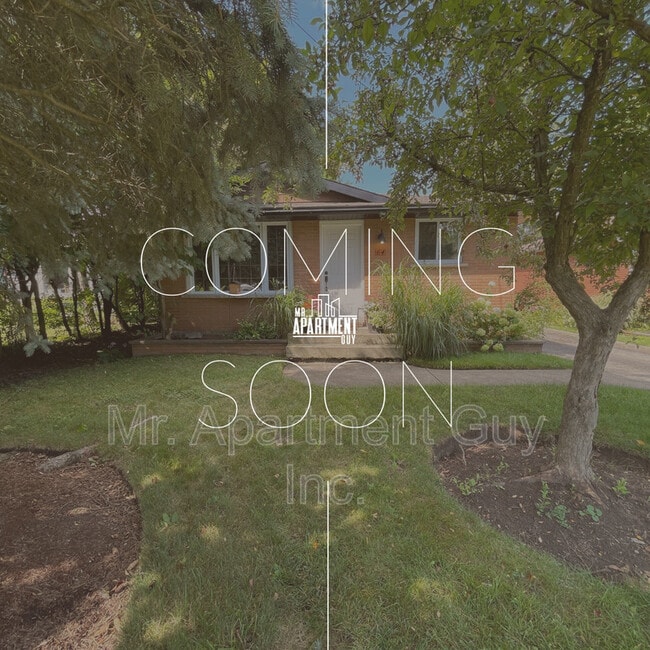 Building Photo - 64 Stanley Ave Unit Suite 2