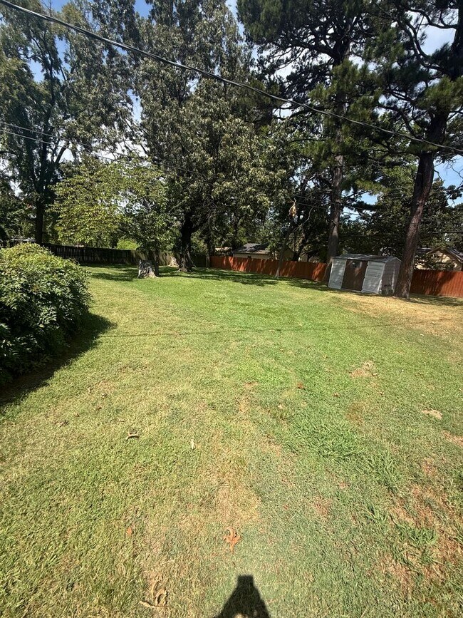 5505 Grand Ave