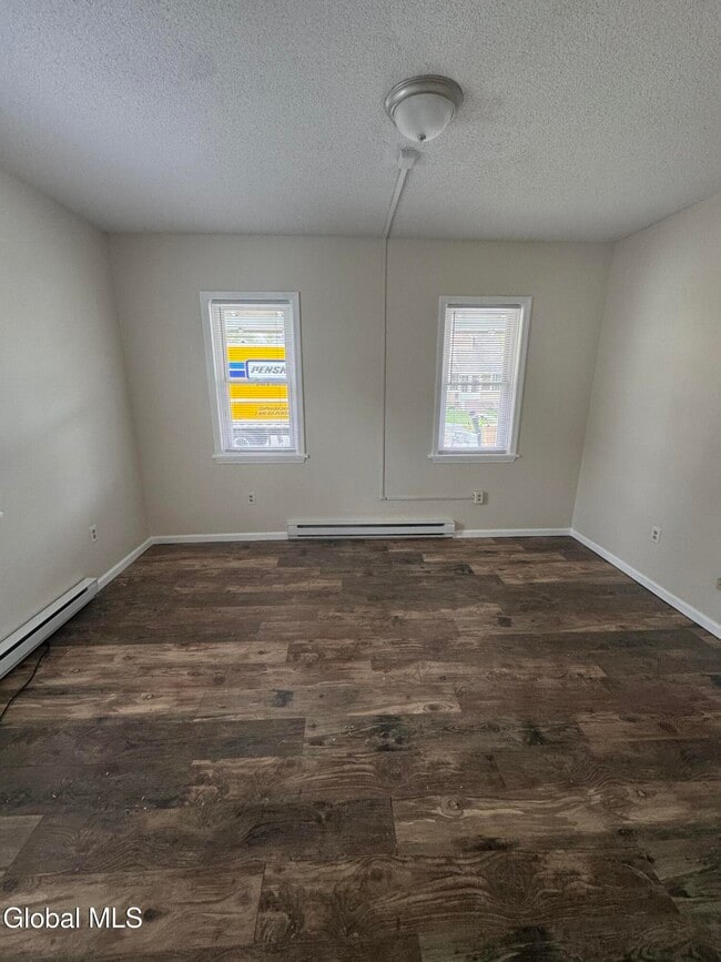 90 Pleasant St Unit 1