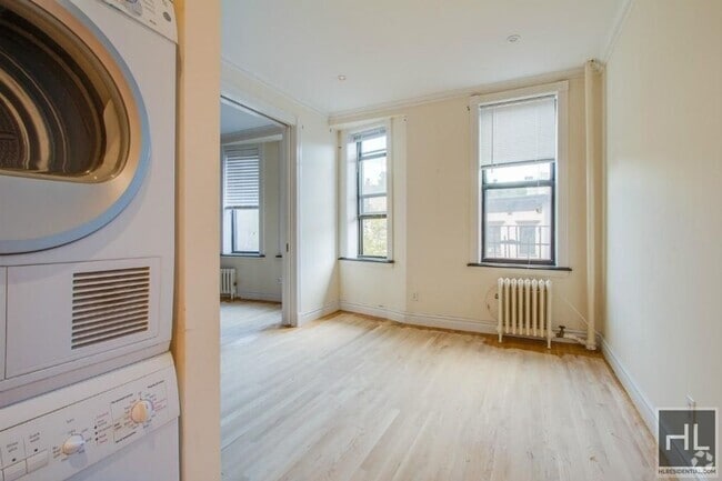 Building Photo - East 18th Street Unit D2 Rental