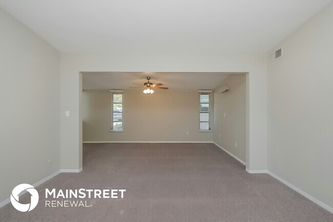 Photo - 5290 48th Ave N