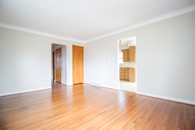 Photo - 25 Willamont Rd