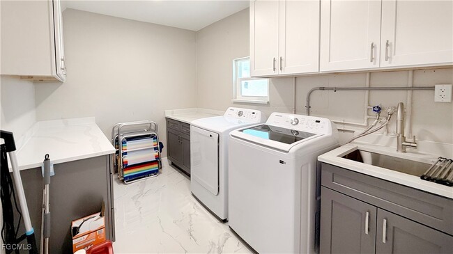 Photo - 201 Randy Ln