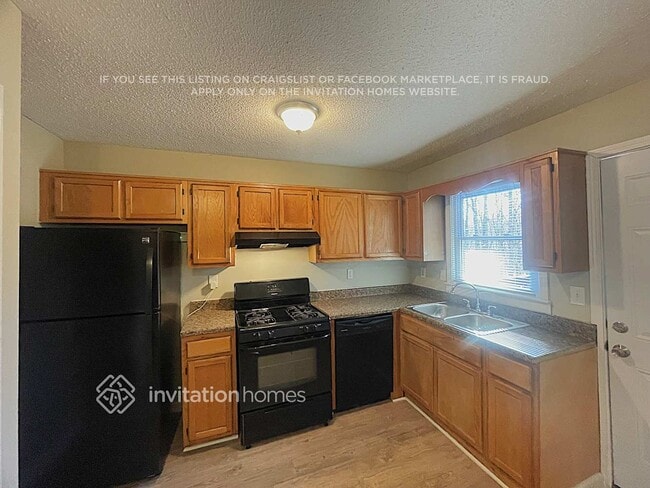 Photo - 360 Davis Mill Dr