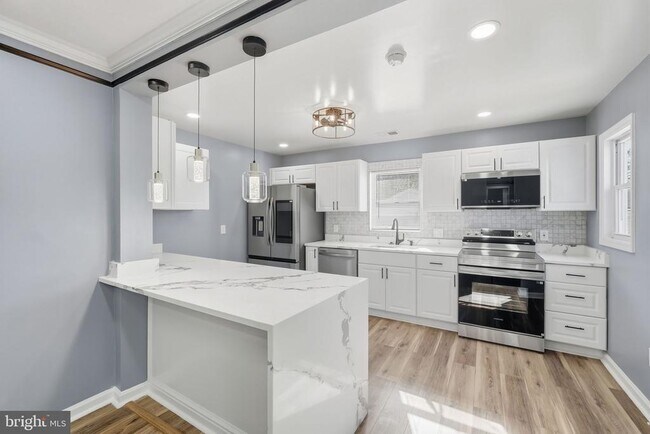 Photo - 15201 Michigan Rd.