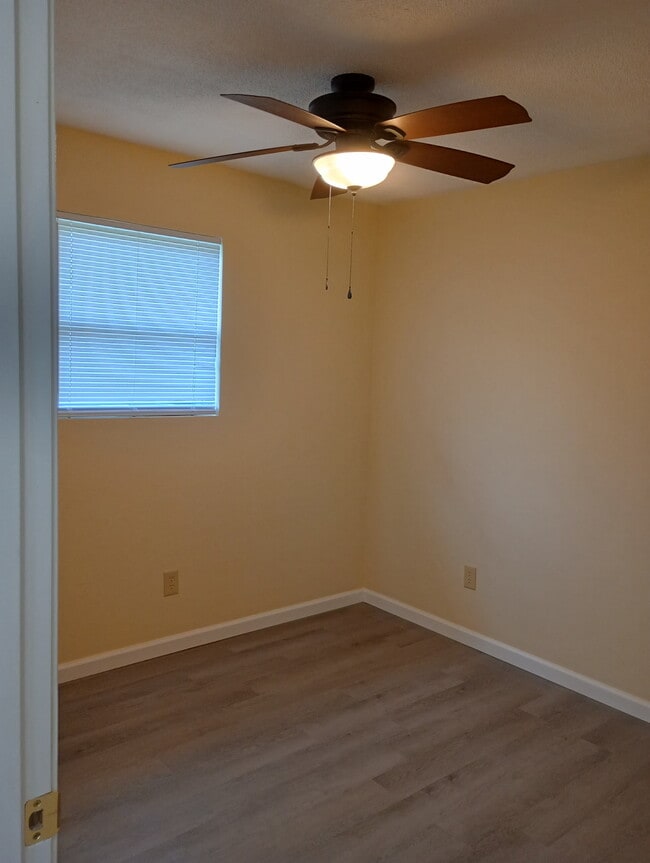 2611 Browns Mill Rd