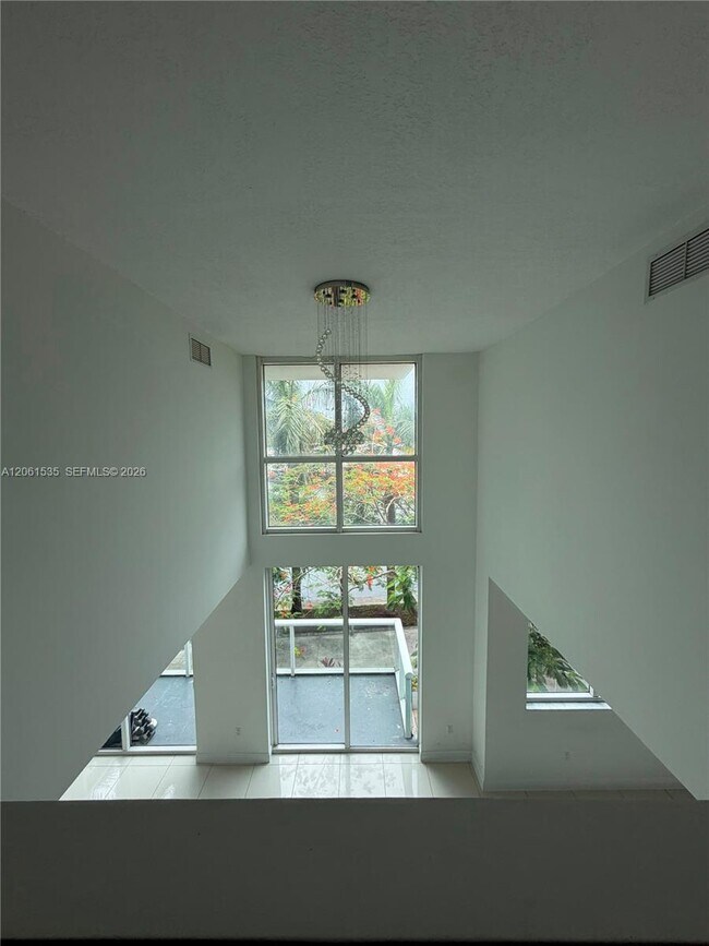 Photo - 1861 NW S River Dr Unit 212