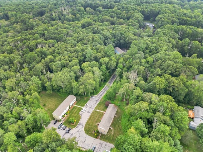 Photo - One bedroom apartment for rent in Andover Connecticut! Unit 33 Kingsley Drive Apartment C2