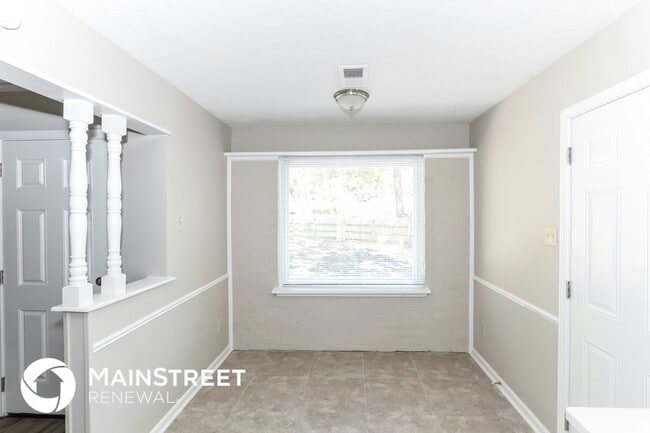 Photo - 6076 Elk Grove Rd