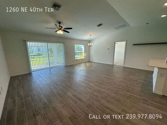 Photo - 1260 NE 40th Terrace
