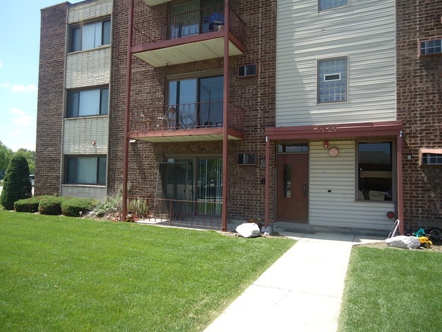 Building Photo - 5724 W 111th St Unit 1C