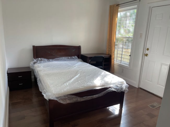 Photo - 1624 N 17th St Unidad 1