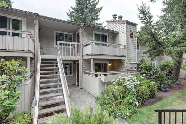 Photo - 2 Bedroom Ground Floor Condo in the Heart of Woodinville! Unit 103B