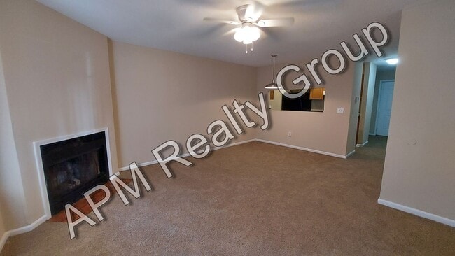Photo - St. Andrews townhouse - 50% off first month!
