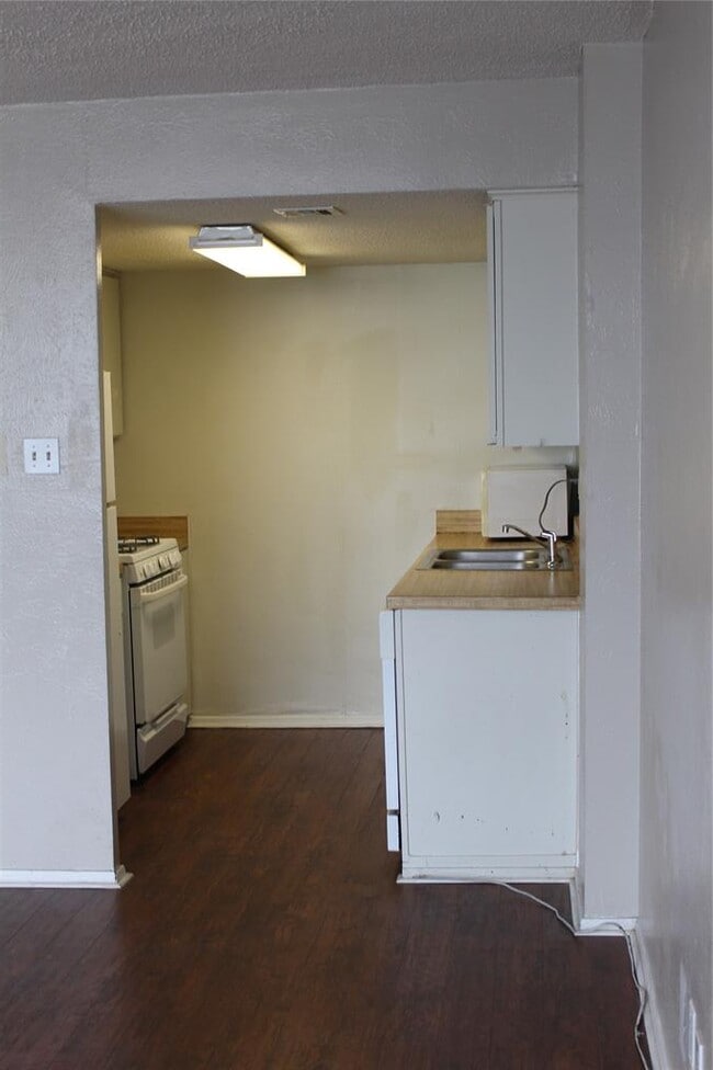 Photo - 1800 Lavaca St Unit 203