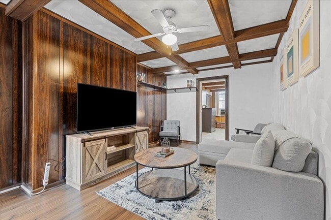 Photo - 149 43rd St Unit 2