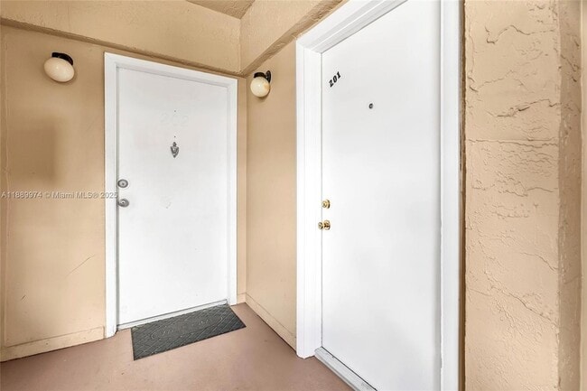 Photo - 3945 SW 89th Ave Unit 201