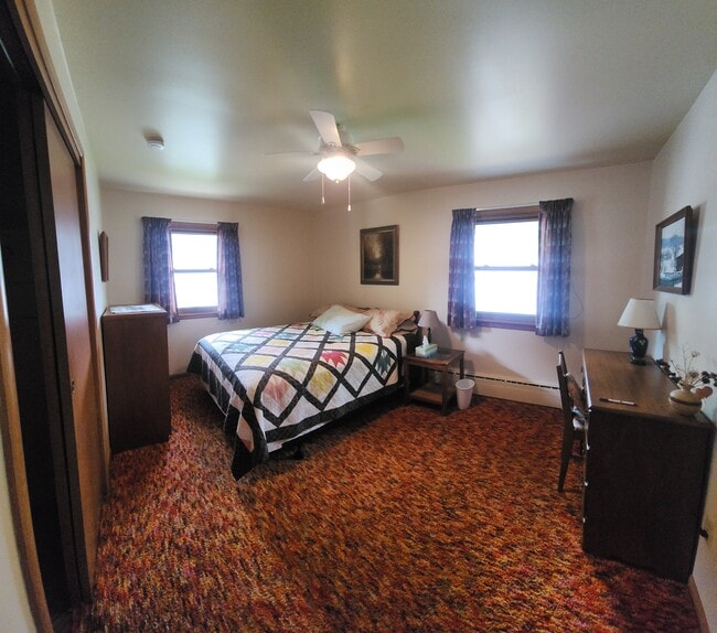 Photo - 423 W Park St