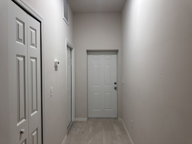 Photo - 1415 NE 8th Pl