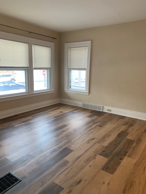 Living room - 417 Lafayette Ave Unit Lower