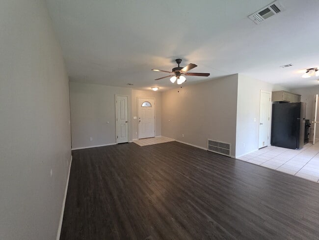 Photo - 38 Burnett Cir