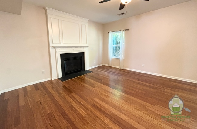 Photo - 253 Barbours Lane