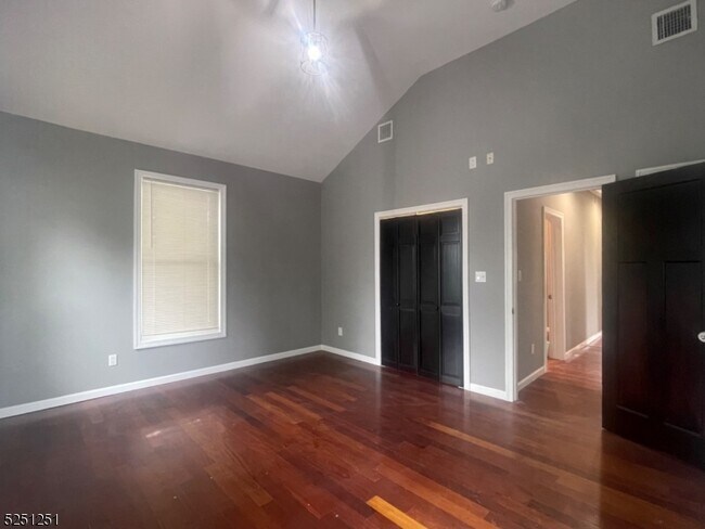 Photo - 929 Baldwin Ave Unidad 2