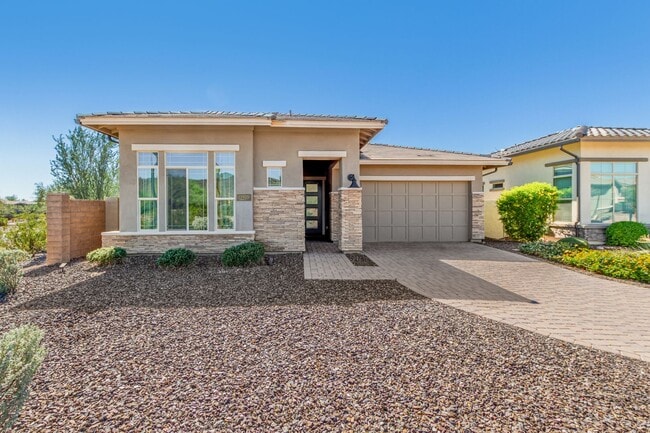 Building Photo - STUNNING HOME IN PEORIA