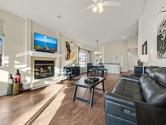 Photo - 2383 Wayfarer Dr