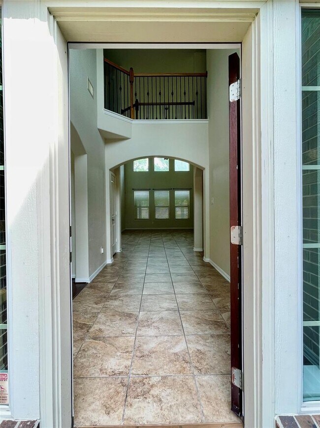 Photo - 20801 Sheridan Heights Ln