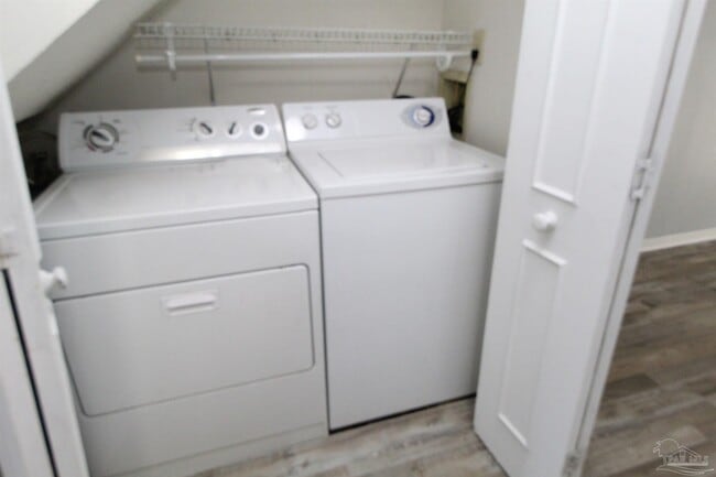 Photo - 1305 Foxborough Dr