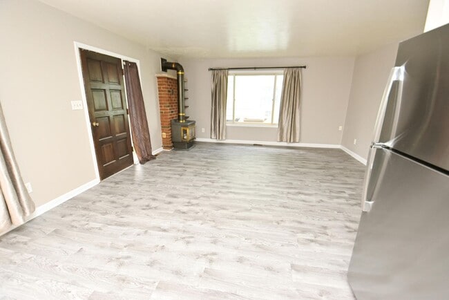 Photo - Updated 3 bedroom 1.5 bath home in South Bend IN