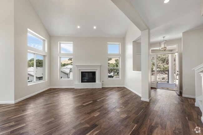 Building Photo - 4420 Lahinch Ln Rental