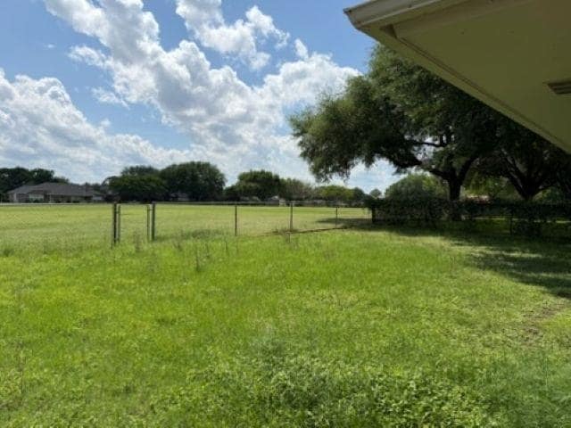 Photo - 435 St Andrews St