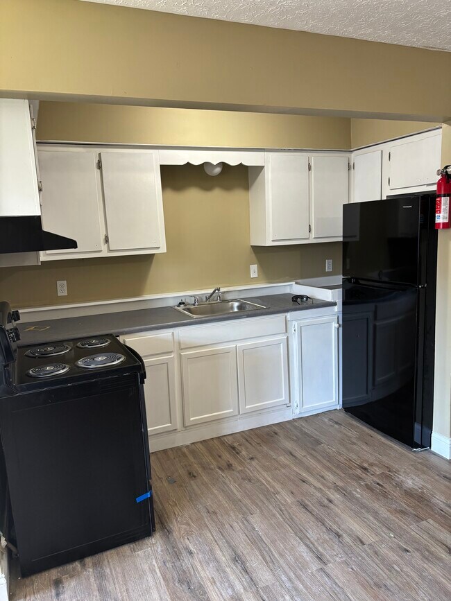 Photo - 204 N Warren St Unidad 14