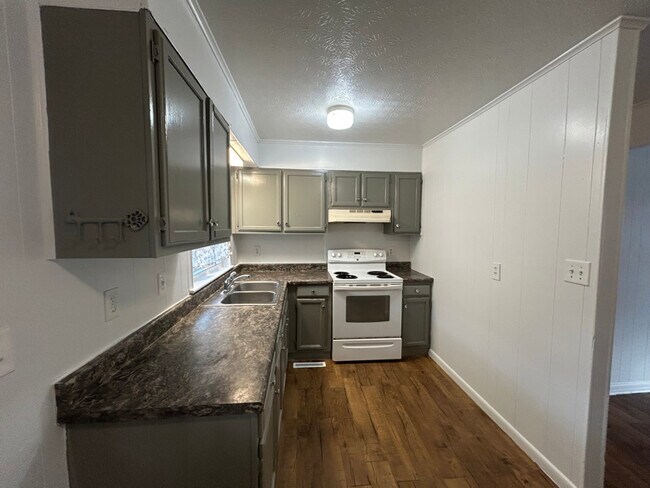 Photo - 218 Morning Dr Unit 2