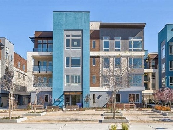 Building Photo - AVAILABLE NOW!! Brand New Age Developed Pr... Rental
