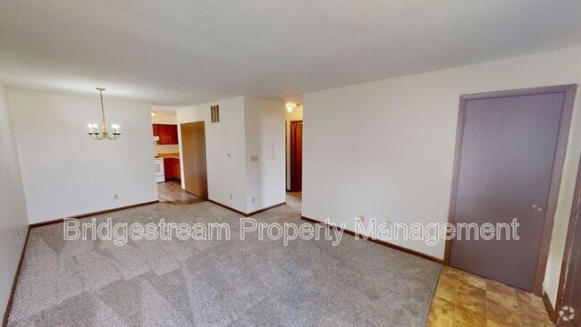 Building Photo - 1444 Minstrel Dr Rental
