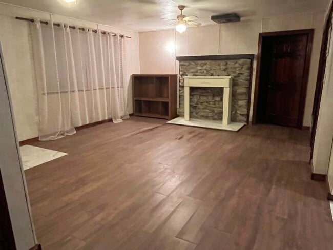 Photo - 13280 Big Cola Rd