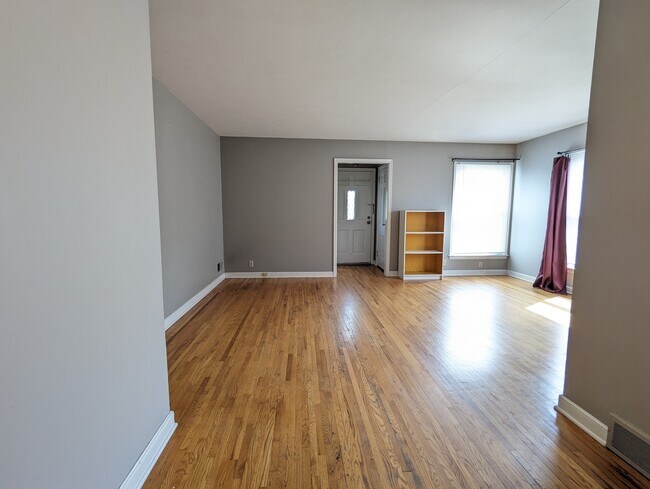 Photo - 1305 Oxford St Townhome