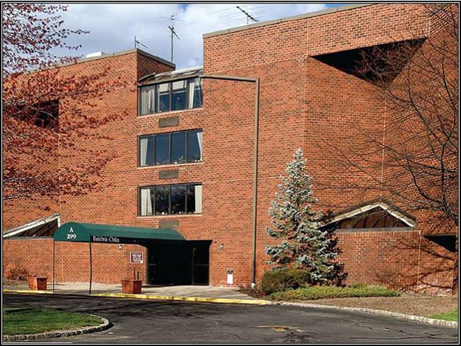 Photo - Baldwin Oaks Apartments