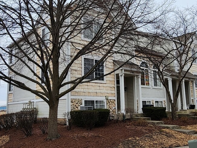 Building Photo - 3185 Ketch Ct