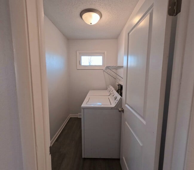 Photo - 822 16th St SE