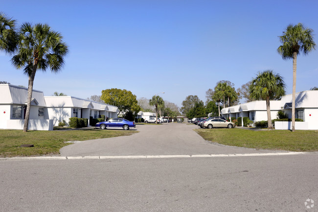 Canterbury Villas Apartments For Rent in Largo, FL | ForRent.com